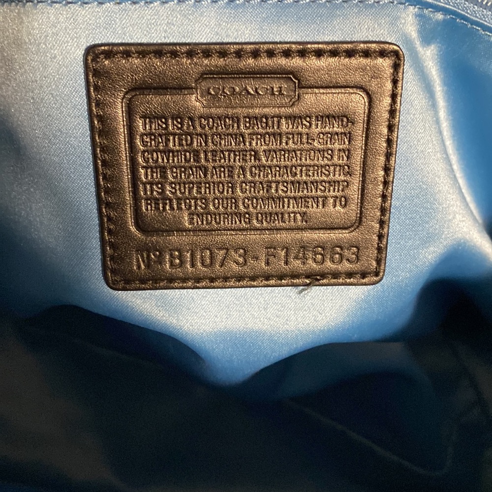 Preloved Coach Embossed Patent Leather Madison Tote - Picture 3 of 13